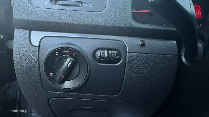Volkswagen Golf V 18