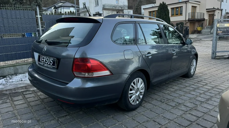 Volkswagen Golf V 4