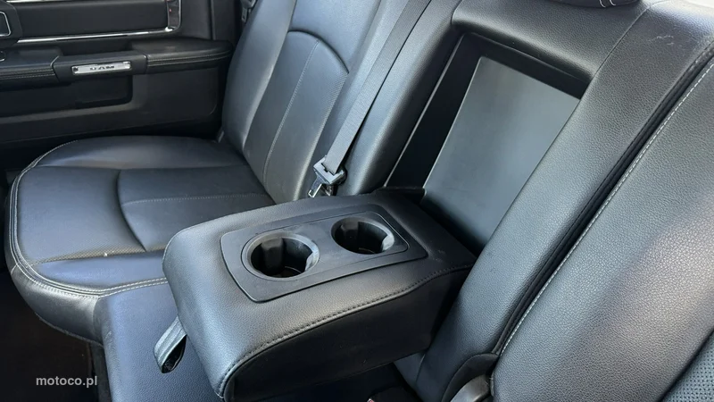Dodge RAM 14