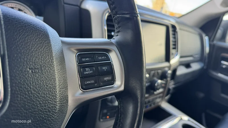 Dodge RAM 35