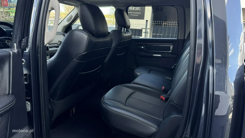Dodge RAM 7