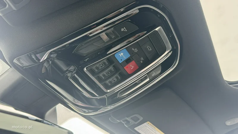 Jeep Grand Cherokee 29