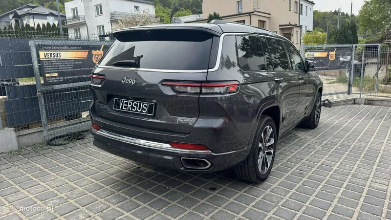 Jeep Grand Cherokee 4