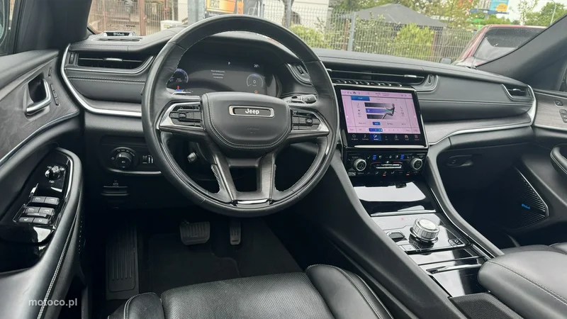 Jeep Grand Cherokee 31