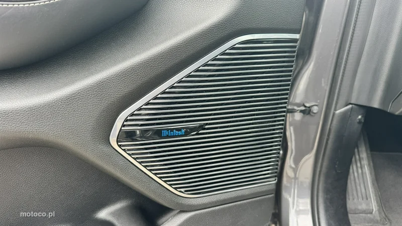 Jeep Grand Cherokee 32