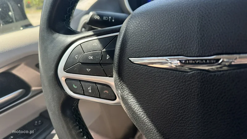 Chrysler Pacifica 18