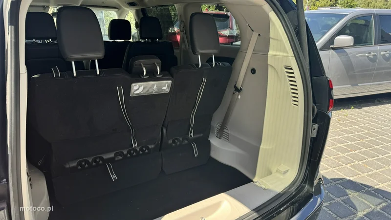 Chrysler Pacifica 22