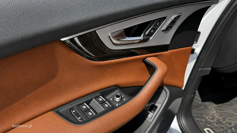 Audi Q7 4M 11