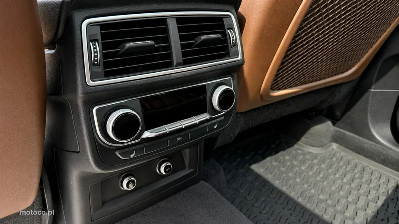Audi Q7 4M 12
