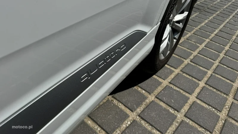 Audi Q7 4M 17