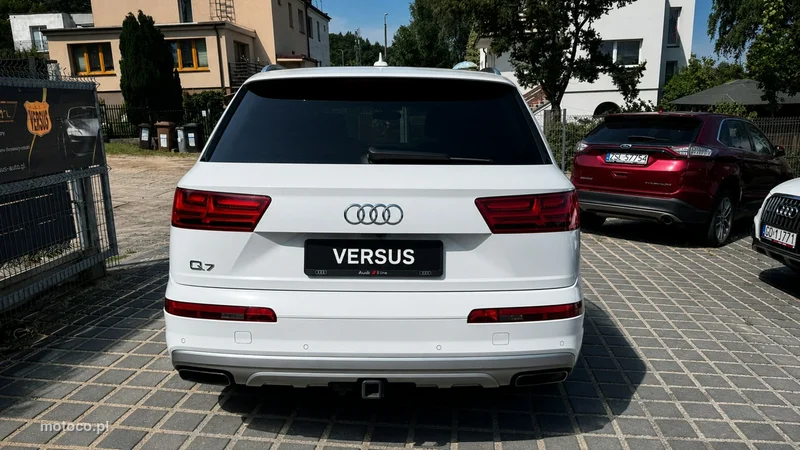 Audi Q7 4M 5