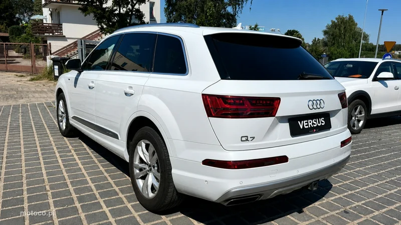 Audi Q7 4M 6
