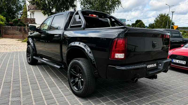 Dodge RAM 6