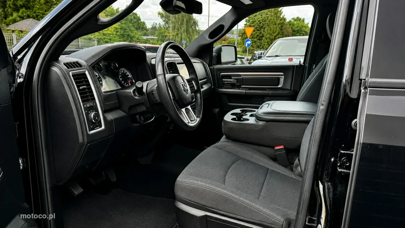 Dodge RAM 7