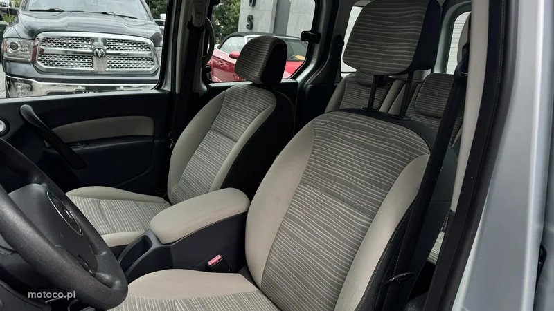 Renault Kangoo II 24