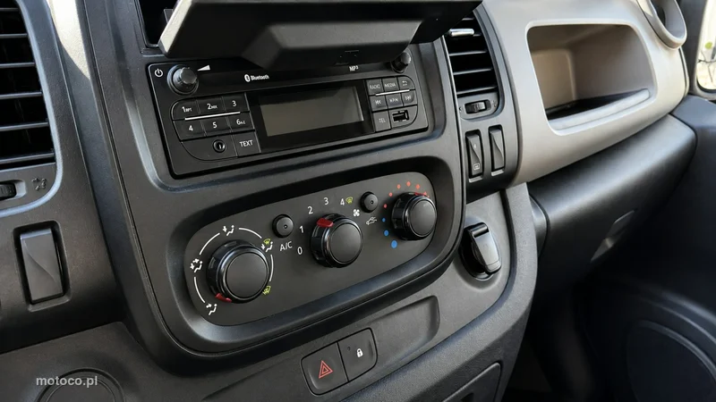 Renault Trafic III 18