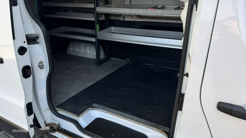 Renault Trafic III 23