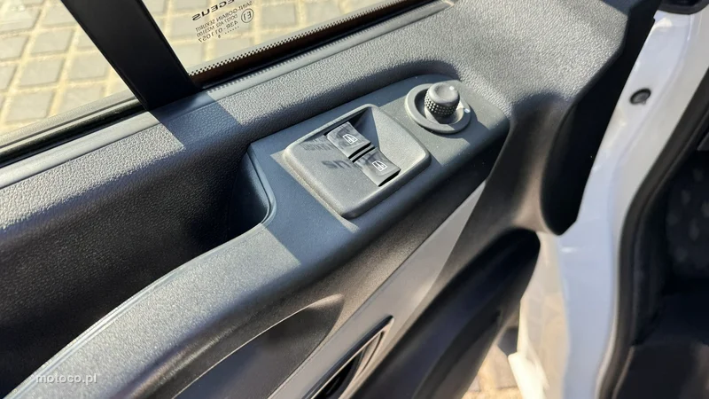 Renault Trafic III 25