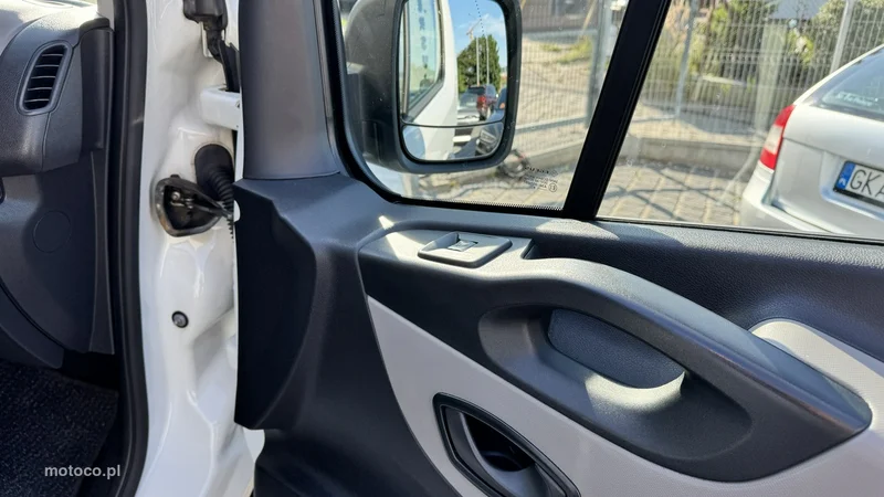 Renault Trafic III 7