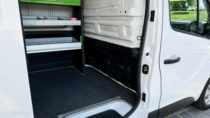 Renault Trafic III 8