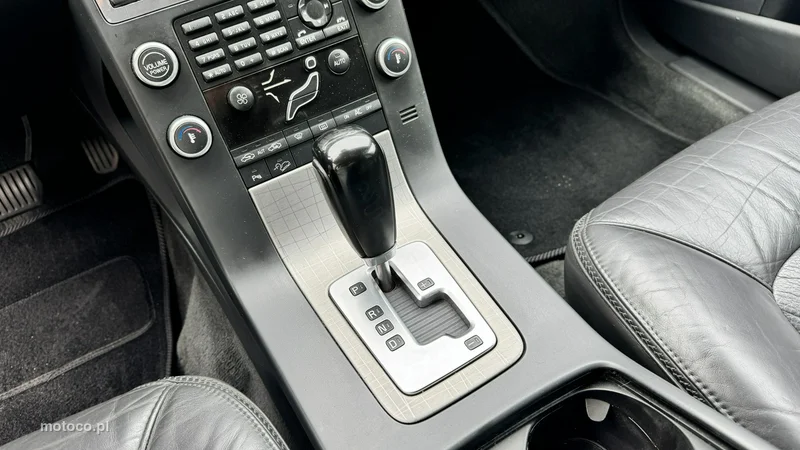 Volvo XC 70 27