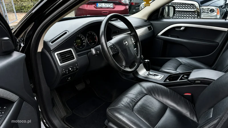Volvo XC 70 7