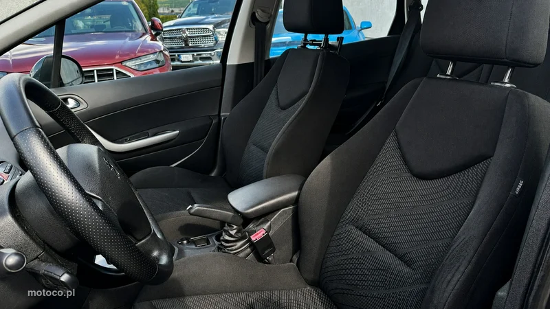 Peugeot 308 7