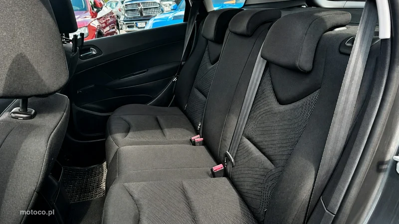 Peugeot 308 9