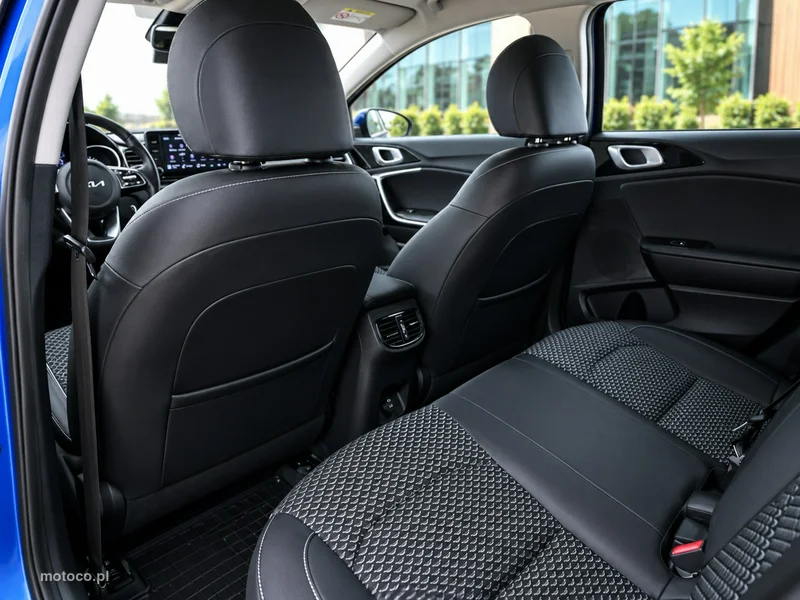 Kia Cee'd 7