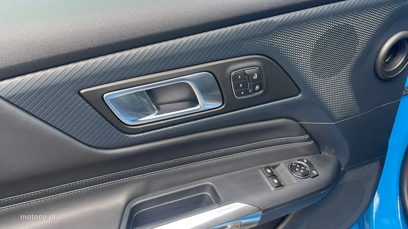 Ford Mustang VI S-550 24