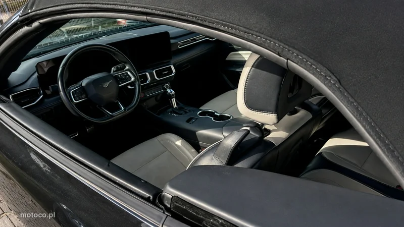 Ford Mustang VII S-650 9