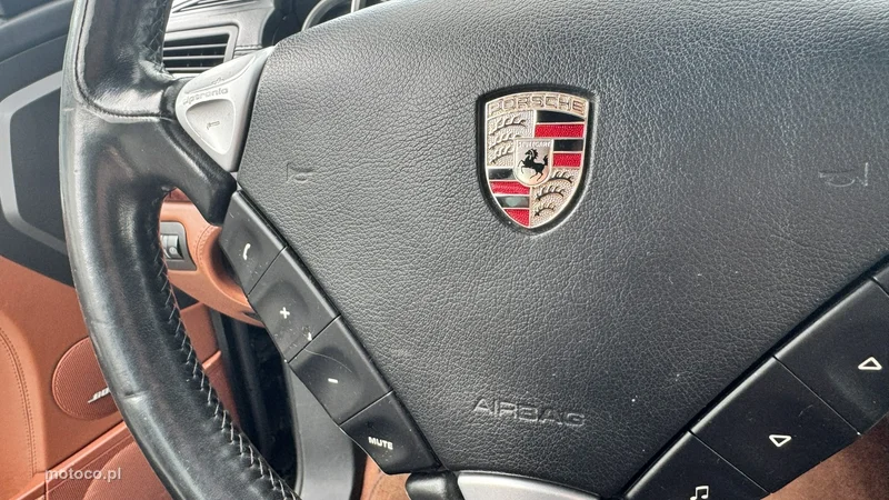 Porsche Cayenne 9PA Turbo 19