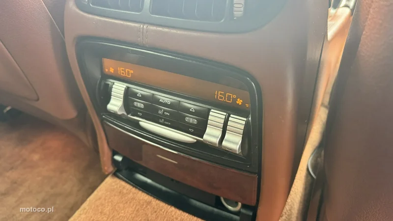 Porsche Cayenne 9PA Turbo 28