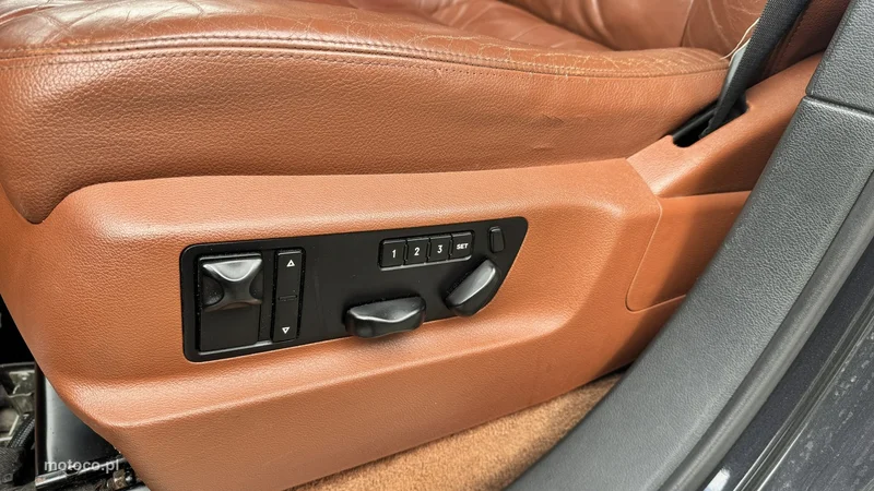 Porsche Cayenne 9PA Turbo 9