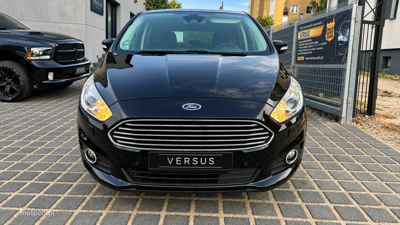 Ford S-Max II 2