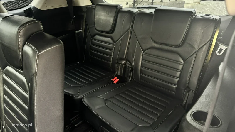 Ford S-Max II 19
