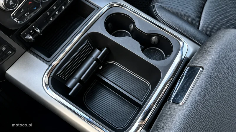Dodge RAM 31
