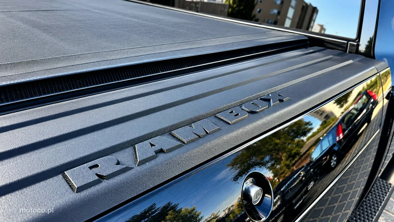 Dodge RAM 34