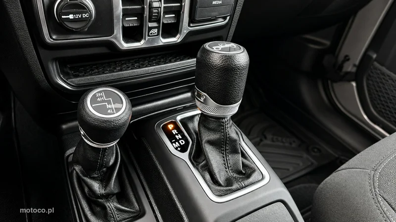 Jeep Wrangler 16
