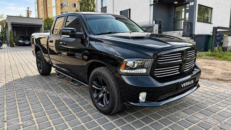 Dodge RAM 3