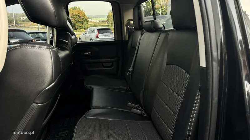 Dodge RAM 33