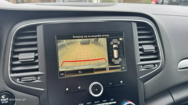 Renault Megane IV 13