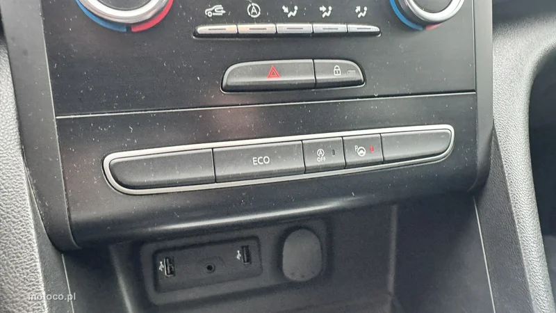 Renault Megane IV 15