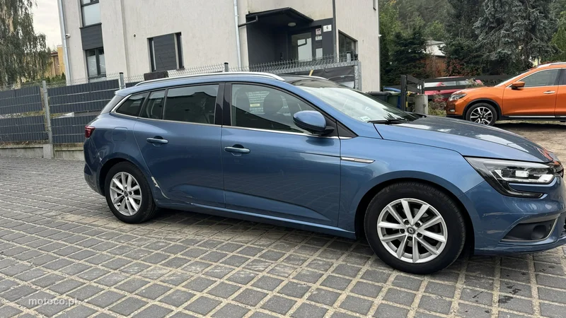 Renault Megane IV 23