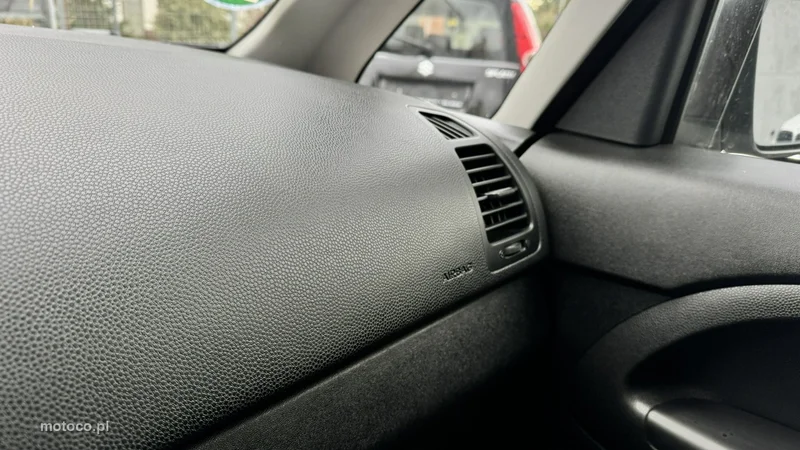 Kia Venga 15