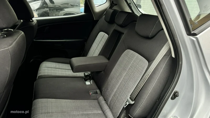 Kia Venga 29