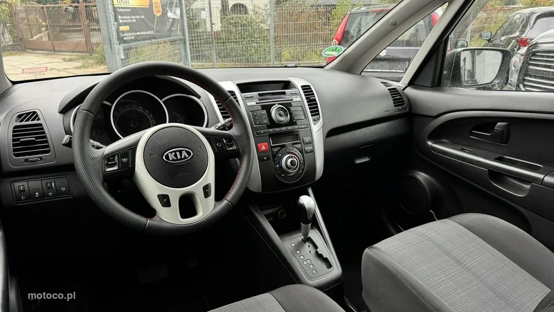 Kia Venga 32