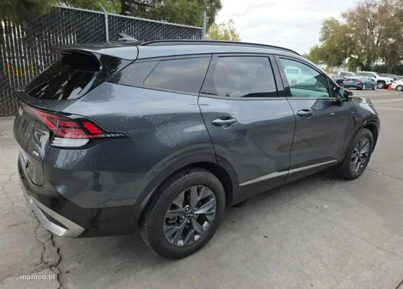 Kia Sportage 4