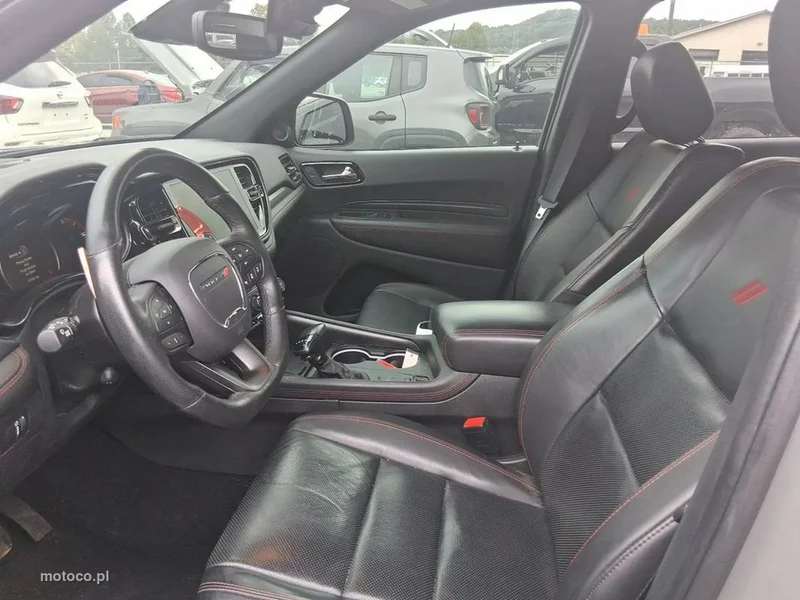 Dodge Durango 6