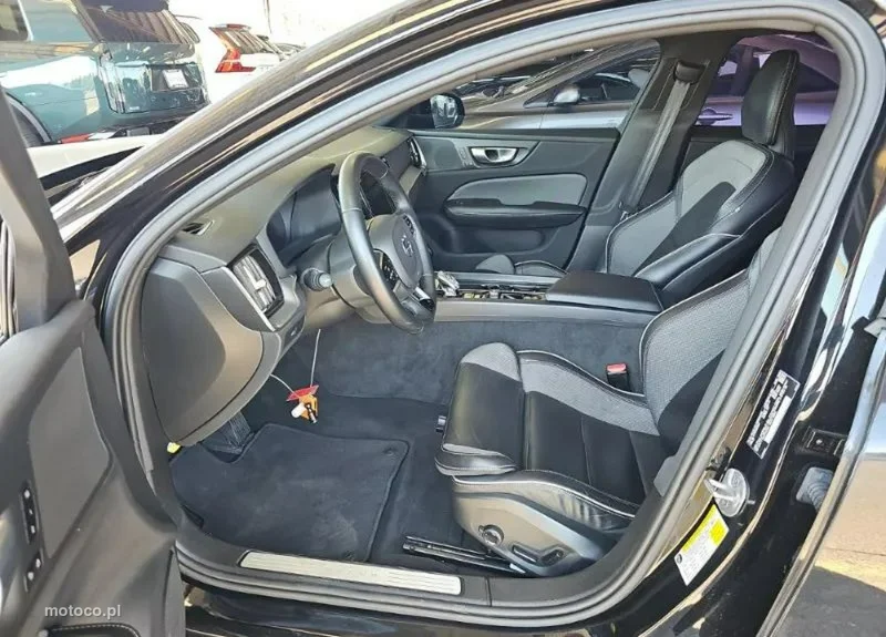 Volvo S60 7